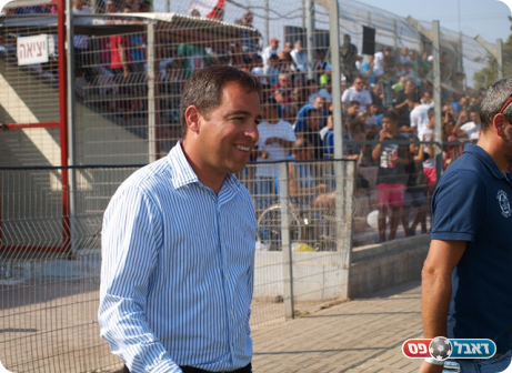 מחפש את ניצחון הבכורה. ירון הוכנבוים